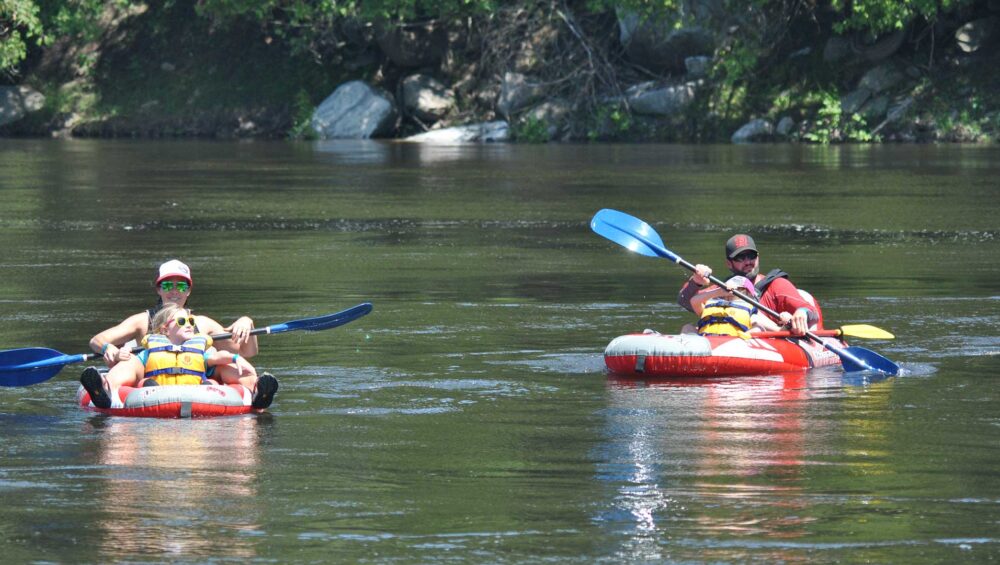 Ottawa River Lazy River Tubing | Wilderness Tours Raft & Kayak Resort