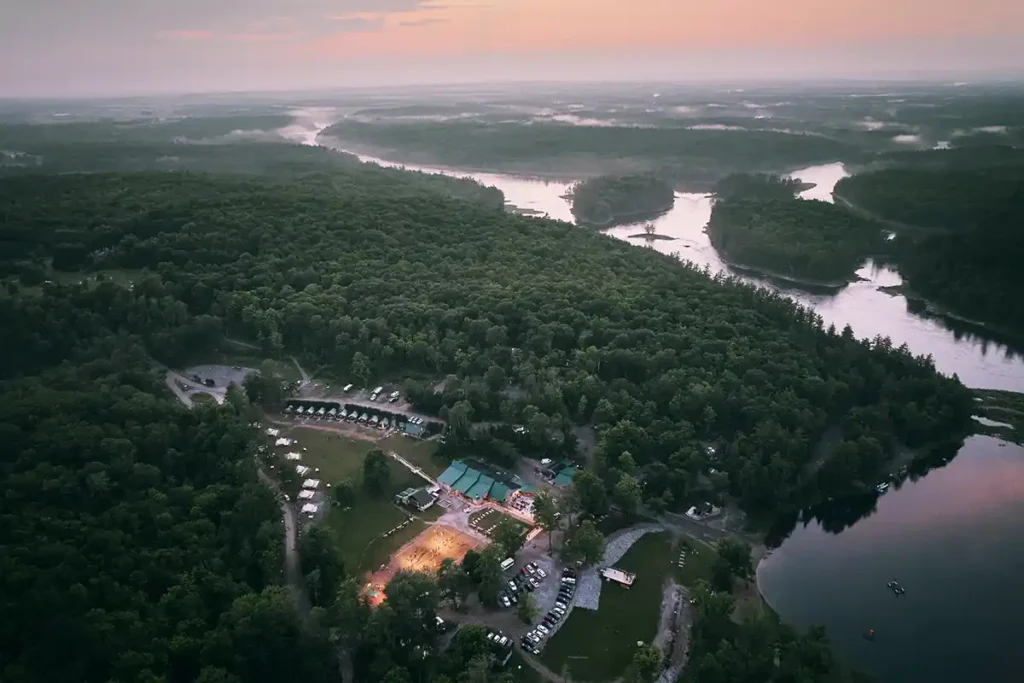 Wilderness Tours Resort on the Ottawa River