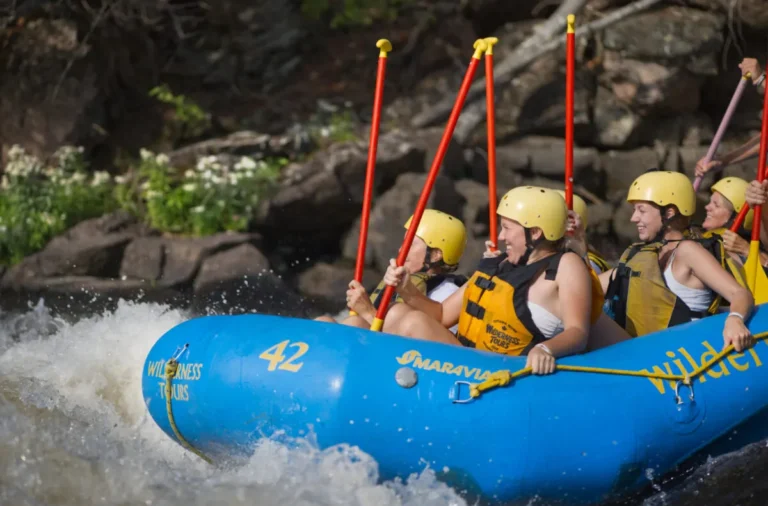 Beginner Whitwater Rafting with Wilderness Tours Ottawa River