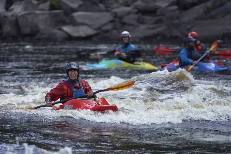 Ottawa Kayak School Intermediate Kayaking Instructional programs