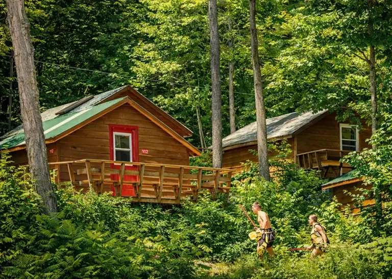 Water front Cedar Cabins
