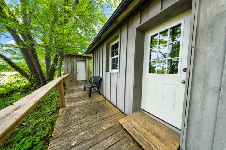 Cottage Main Exterior Deck