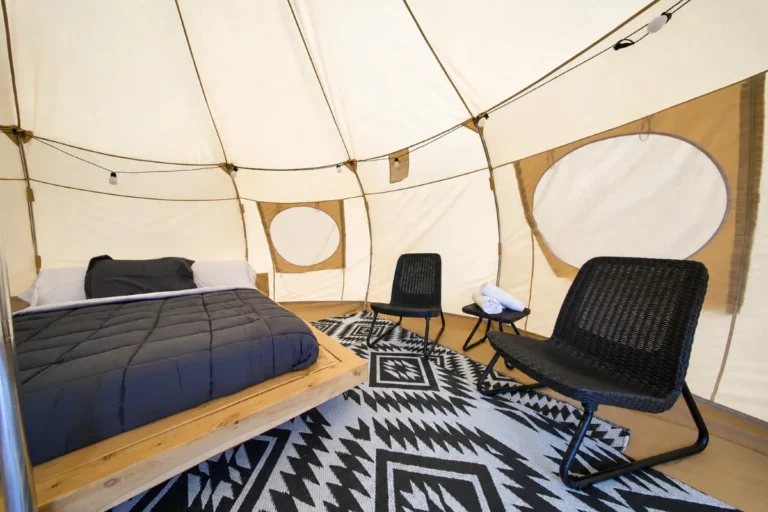 Glamping Tent Wilderness Tours Resort